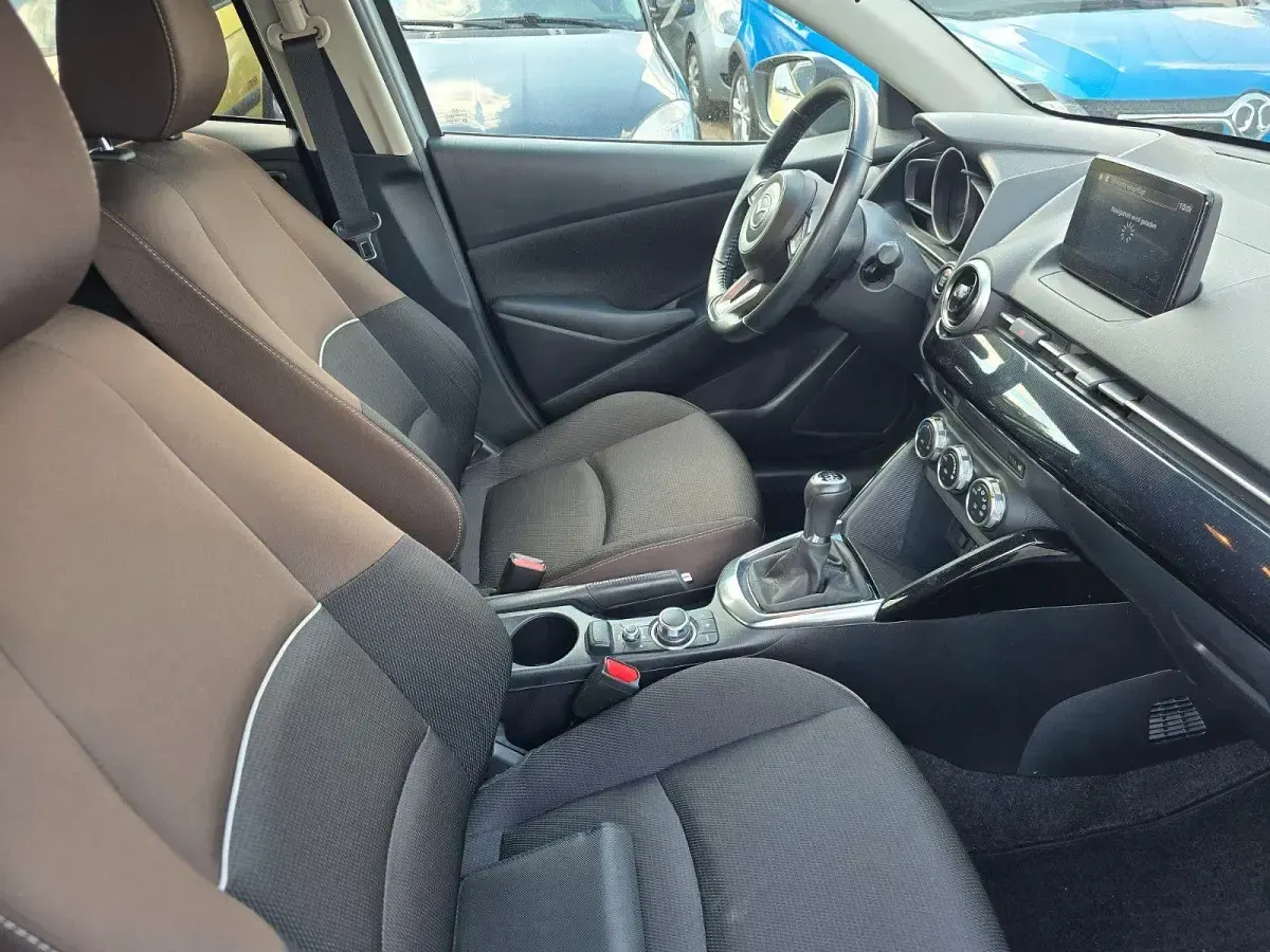 Gebraucht Mazda 2 Kizoku 90 PS (66 kW) 2020 Silber Limousine