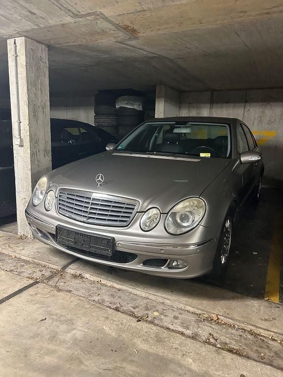 Gebraucht Mercedes E280 Elegance 190 PS (139 kW) 2006 Grau Limousine