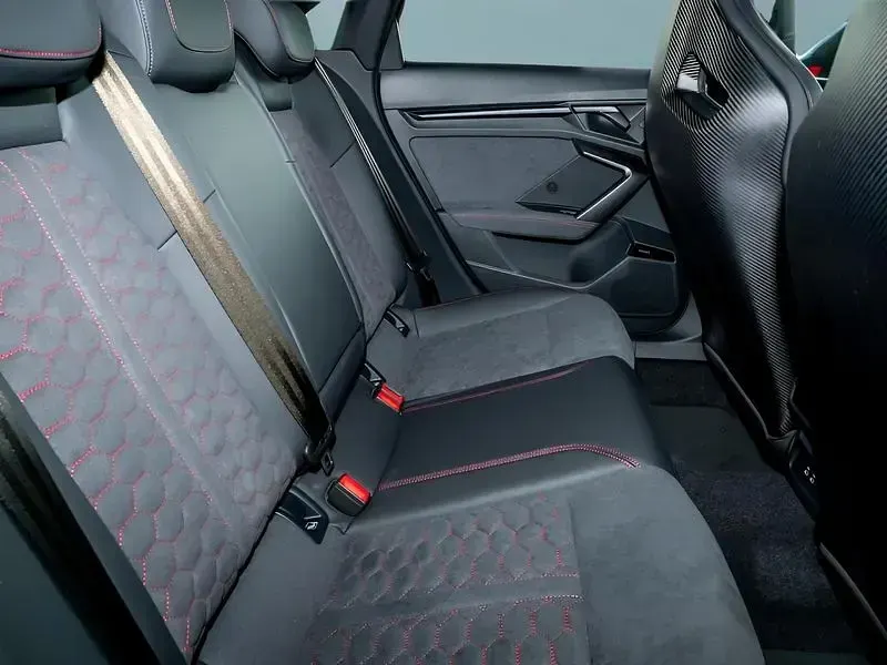 Gebraucht Audi RS3 400 PS (294 kW) 2026 Schwarz Limousine