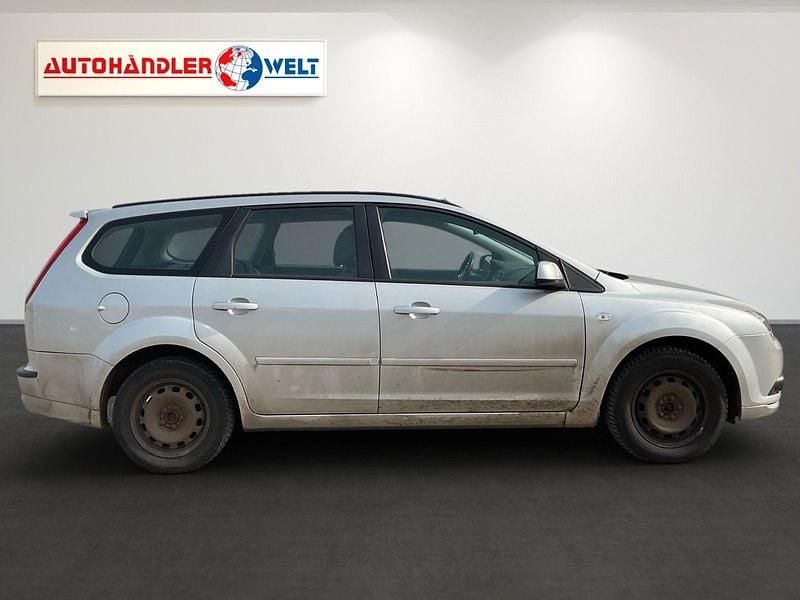 Gebraucht Ford Focus Style 116 PS (85 kW) 2007 Silber Kombi