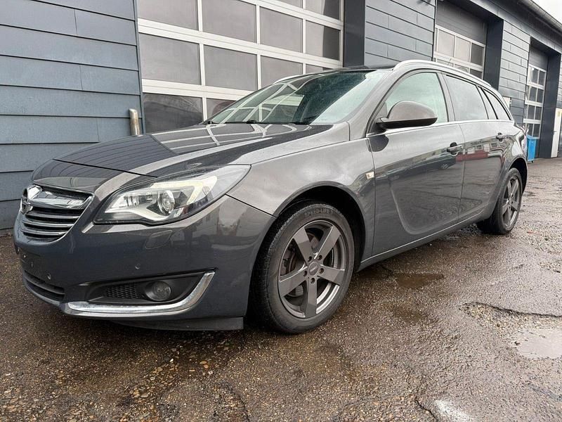 Gebraucht Opel Insignia Edition 163 PS (119 kW) 2013 Grau Kombi