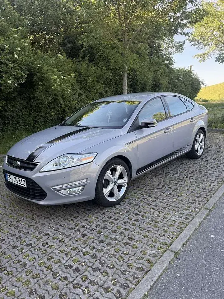 Gebraucht Ford Mondeo Titanium 145 PS (106 kW) 2010 Limousine