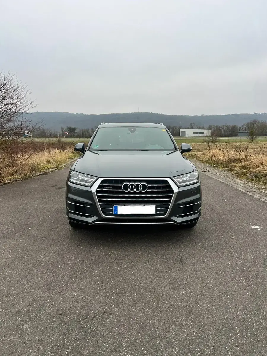Gebraucht Audi Q7 S-Line 218 PS (160 kW) 2017 Grau SUV