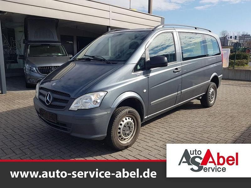 Flintgraumetallic Gebraucht 2011 Mercedes Vito Van / Kleinbus | 11.900 € (Fairer Preis) - Bild 1/4