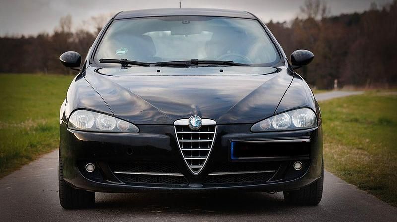 Gebraucht Alfa Romeo 147 105 PS (77 kW) 2009 Schwarz Kleinwagen