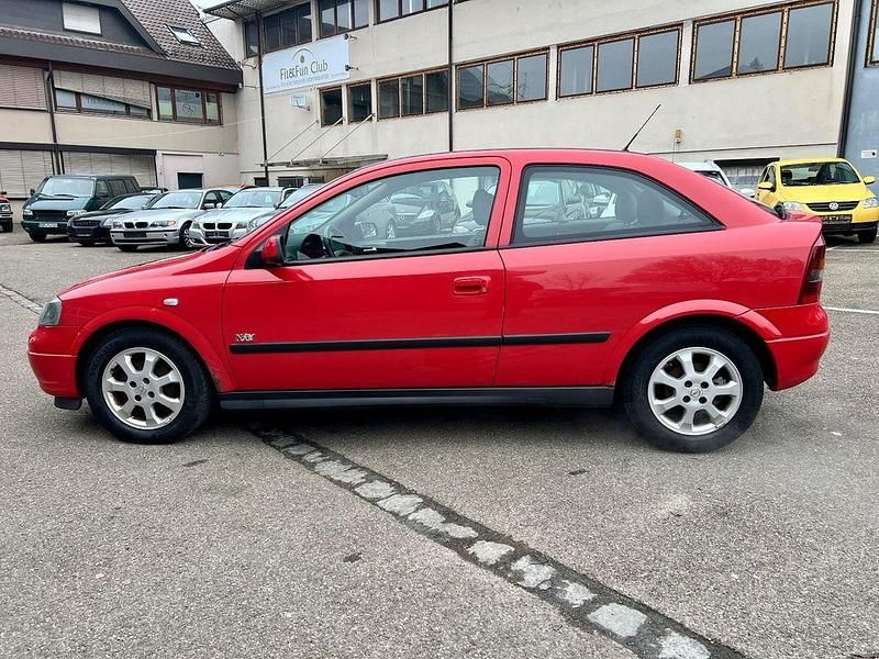 Gebraucht Opel Astra Njoy 84 PS (61 kW) 2003 Rot Limousine
