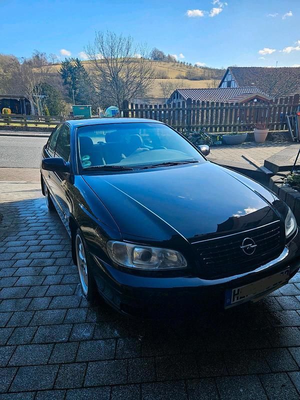 Gebraucht Opel Omega 144 PS (105 kW) 2003 Schwarz Limousine