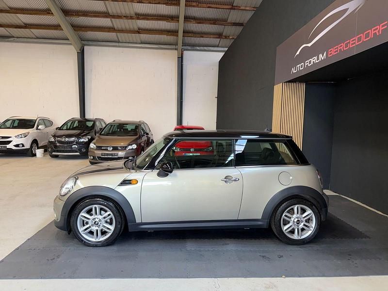 Usata Mini Cooper D 111 CV (81 kW) 2011 Argento Utilitaria