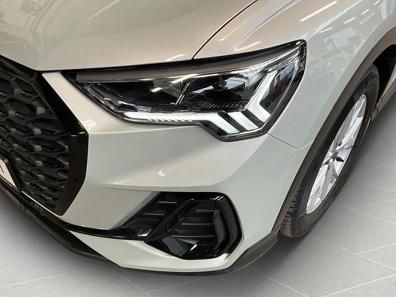 Gebraucht Audi Q3 S-line plus 150 PS (110 kW) 2024 Grau SUV