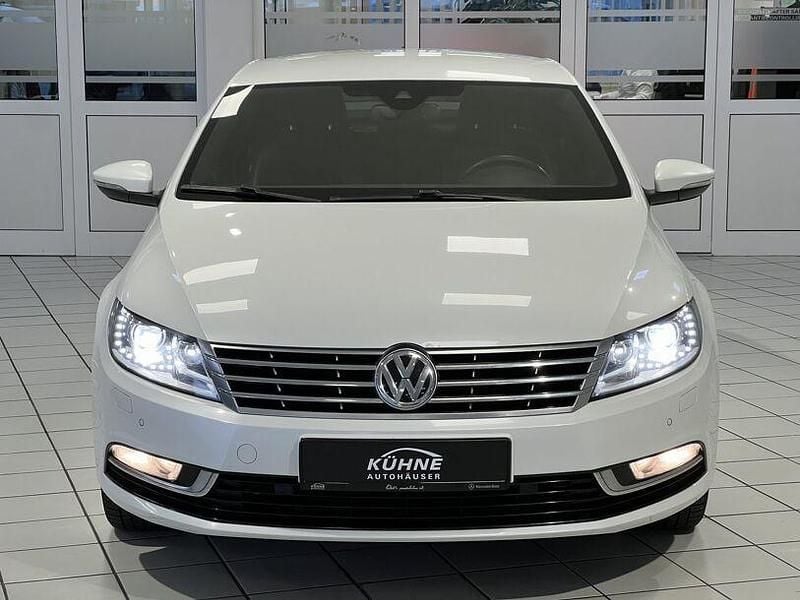 Gebraucht VW Passat 177 PS (130 kW) 2014 Weiß Limousine