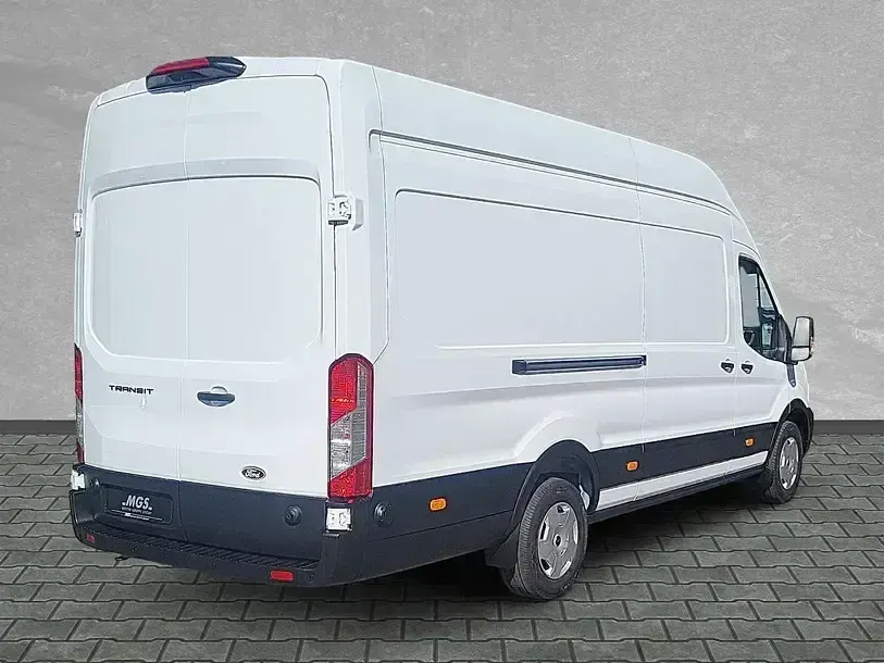 Uusi Ford Transit Trend 131 HP (96 kW) 2025 Valkoinen Sedan