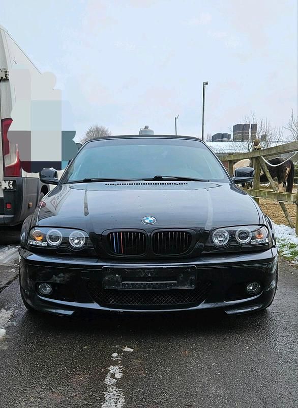 Schwarz Gebraucht 2001 BMW 330 M Sport Cabrio | 5.000 € (Fairer Preis) - Bild 1/4