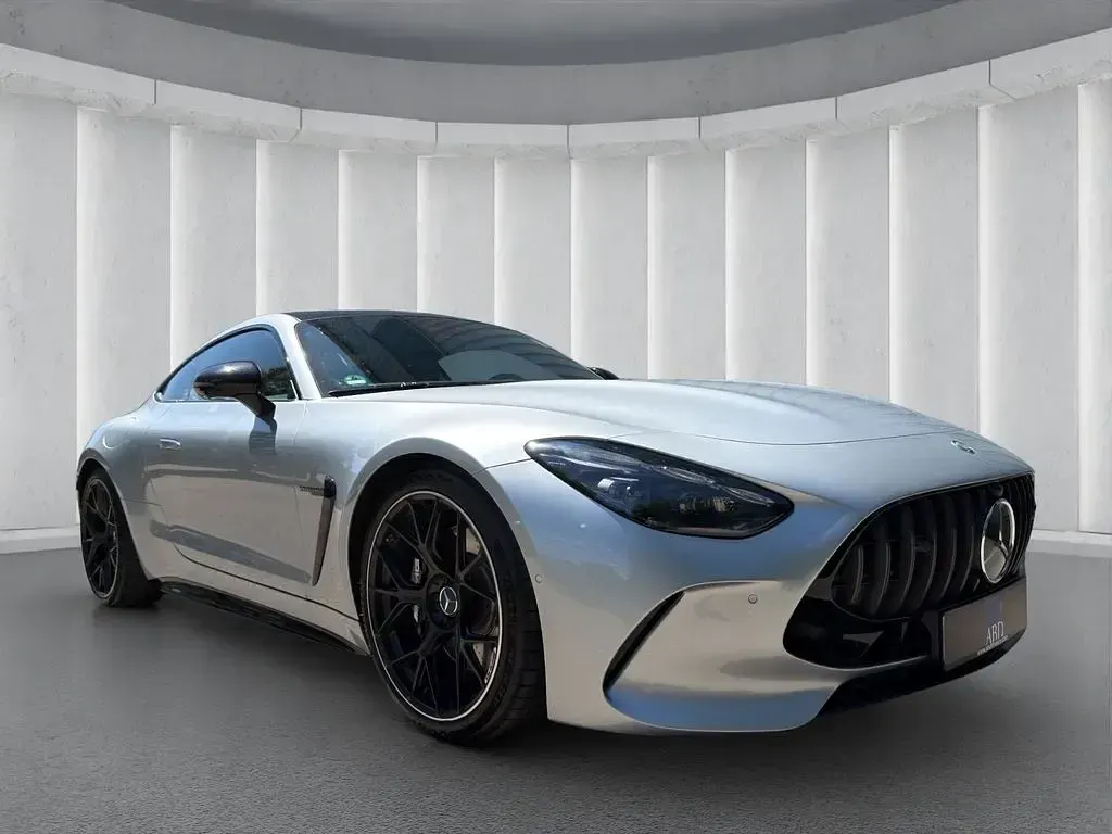 Gebraucht Mercedes AMG GT 63 Premium Plus 585 PS (430 kW) 2024 Silber Coupé