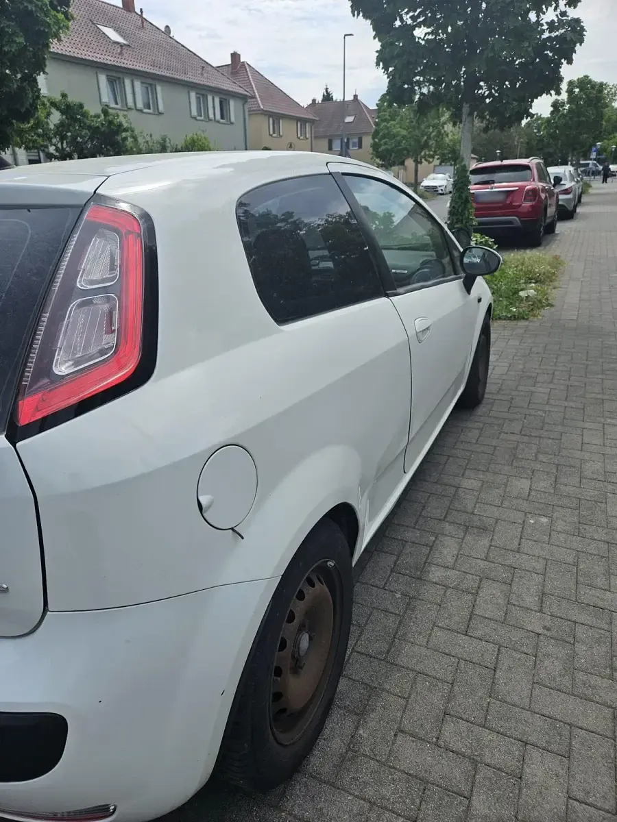 Gebraucht Fiat Punto Evo 135 PS (99 kW) 2010 Weiß Kleinwagen