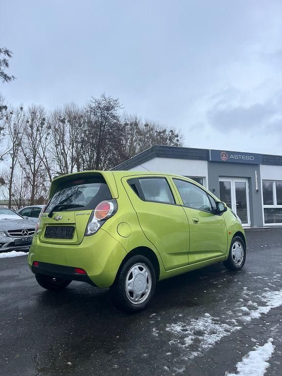 Gebraucht Chevrolet Spark LS 68 PS (50 kW) 2011 Grün Kleinwagen