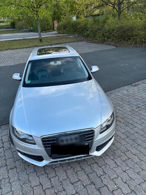 Silber Gebraucht 2008 Audi A4 Kombi | 8.500 € - Bild 1/4