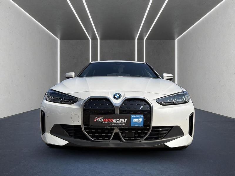 Gebraucht BMW i4 Performance 210 kW (286 PS) 2023 Weiß Limousine