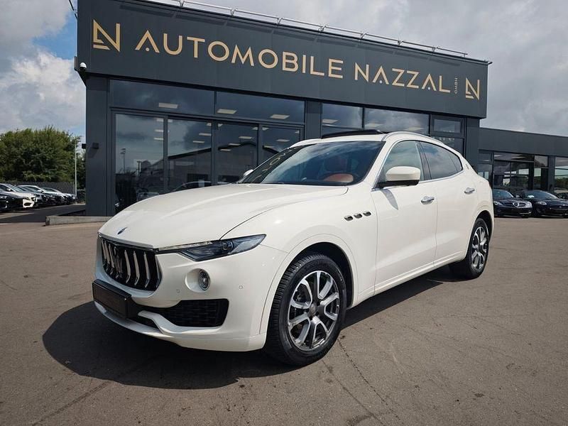 Weiß Gebraucht 2017 Maserati Levante SUV | 26.999 € (Fairer Preis) - Bild 1/4