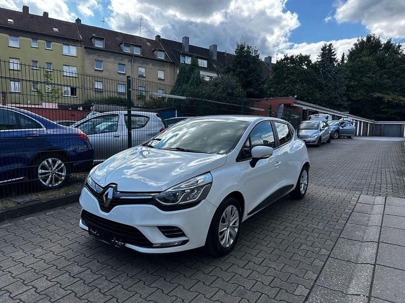 Gebraucht Renault Clio IV 73 PS (53 kW) 2018 Weiß Limousine