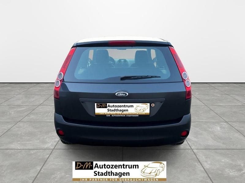 Gebraucht Ford Fiesta 80 PS (58 kW) 2008 Blau Limousine