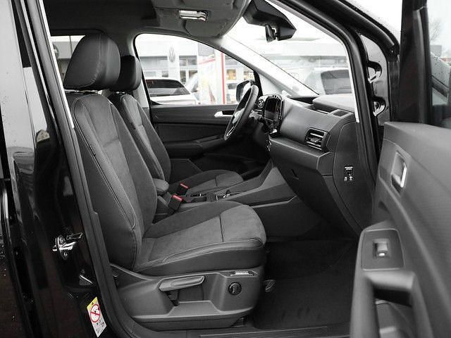 Neu VW Caddy Style 122 PS (89 kW) 2025 Deep black perleffekt Van / Kleinbus