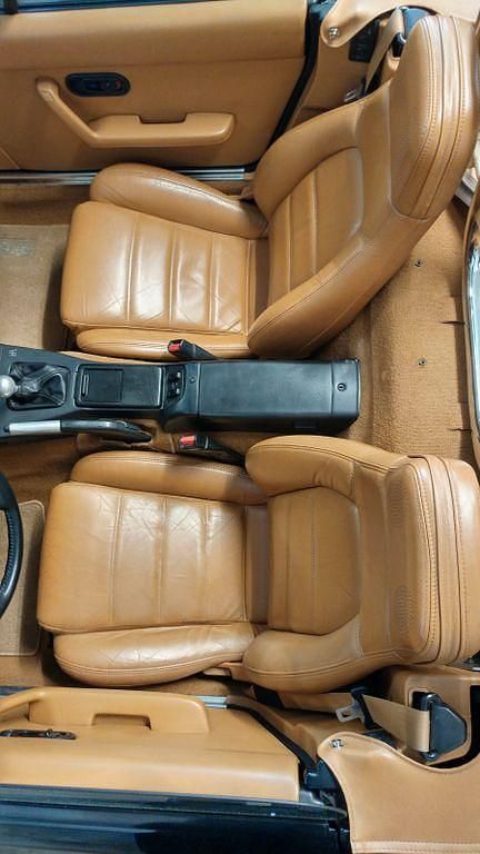 Gebraucht Mazda MX5 116 PS (85 kW) 1992 Schwarz Cabrio