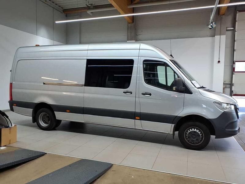 Gebraucht Mercedes Sprinter 163 PS (119 kW) 2020 Iridiumsilber metallic Van