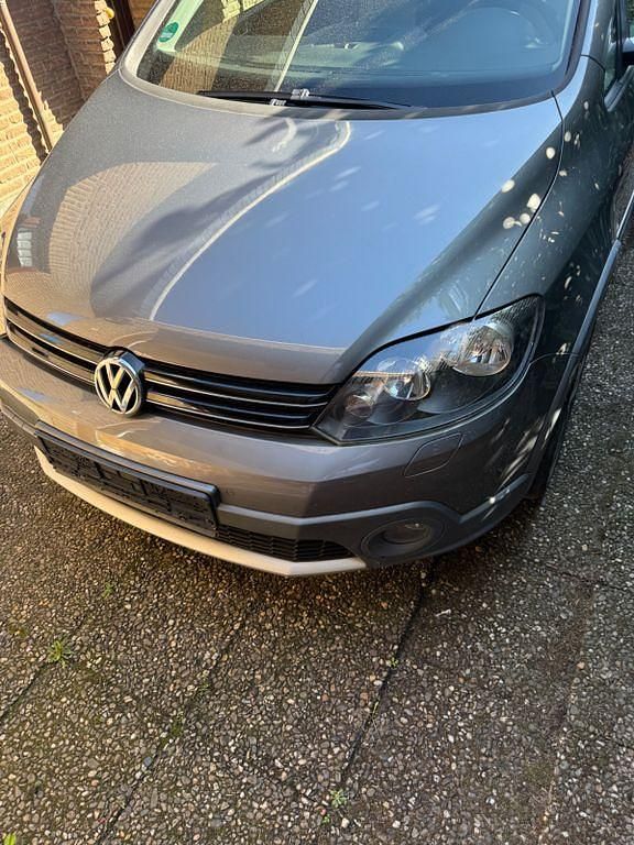 Gebraucht VW Golf Plus Cross Style 140 PS (102 kW) 2011 Grau Van / Kleinbus