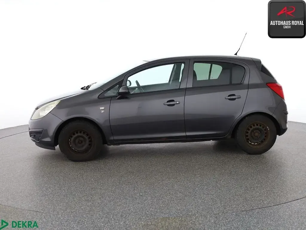 Gebraucht Opel Corsa 86 PS (63 kW) 2010 Karbongrau Kleinwagen