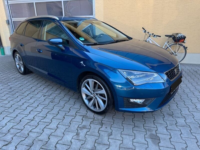 Blau Gebraucht 2016 Seat Leon FR Limousine | 12.980 € (Etwas zu teuer) - Bild 1/4