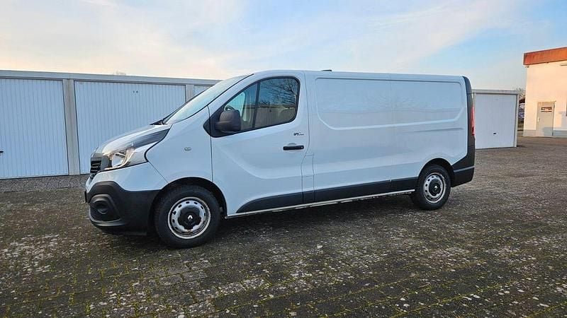 Gebraucht Renault Trafic 125 PS (91 kW) 2019 Weiß Van / Kleinbus
