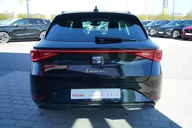 Gebraucht Seat Leon Style 150 PS (110 kW) 2020 Schwarz Kombi