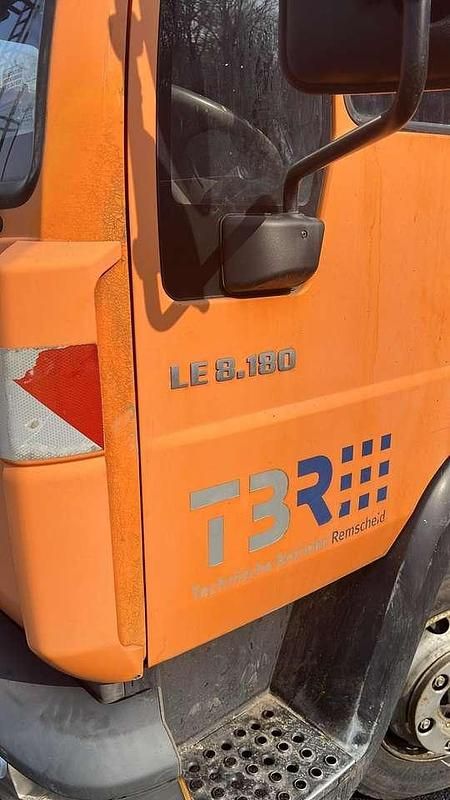 Gebraucht MAN TGE 179 PS (131 kW) 2005 Orange Van