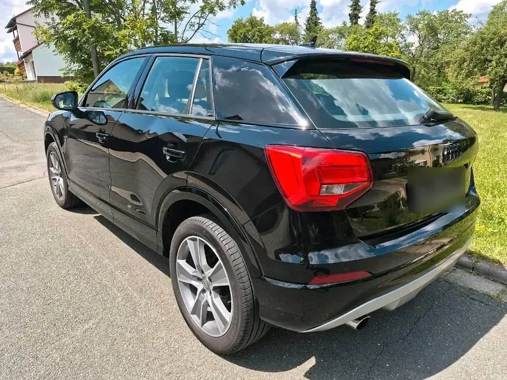 Gebraucht Audi Q2 Sport 116 PS (85 kW) 2018 Schwarz SUV