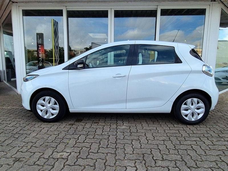 Gebraucht Renault Zoe 42 kW (58 PS) 2020 Weiß Kleinwagen