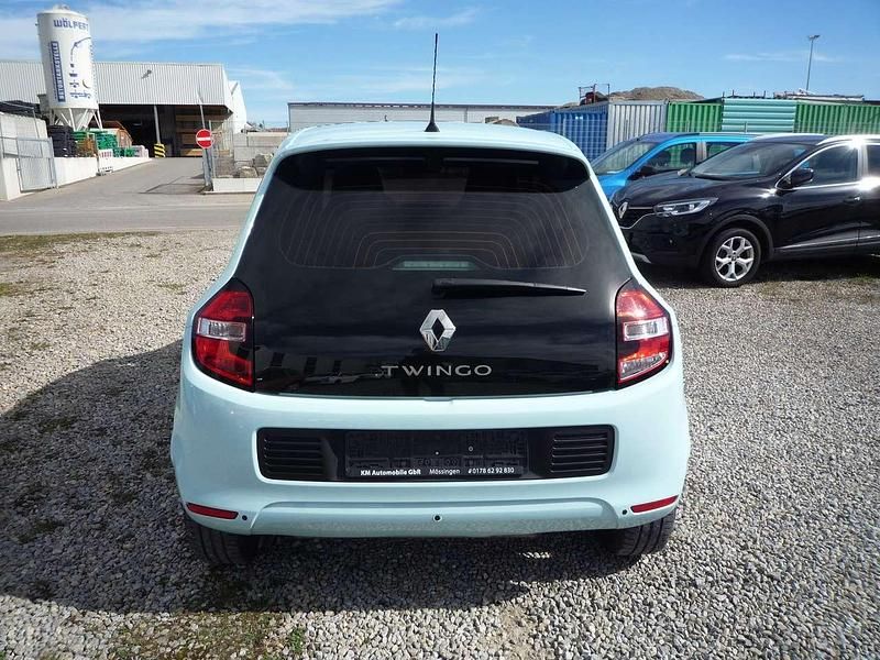 Gebraucht Renault Twingo Intens 90 PS (66 kW) 2016 Bleu dragee Kleinwagen