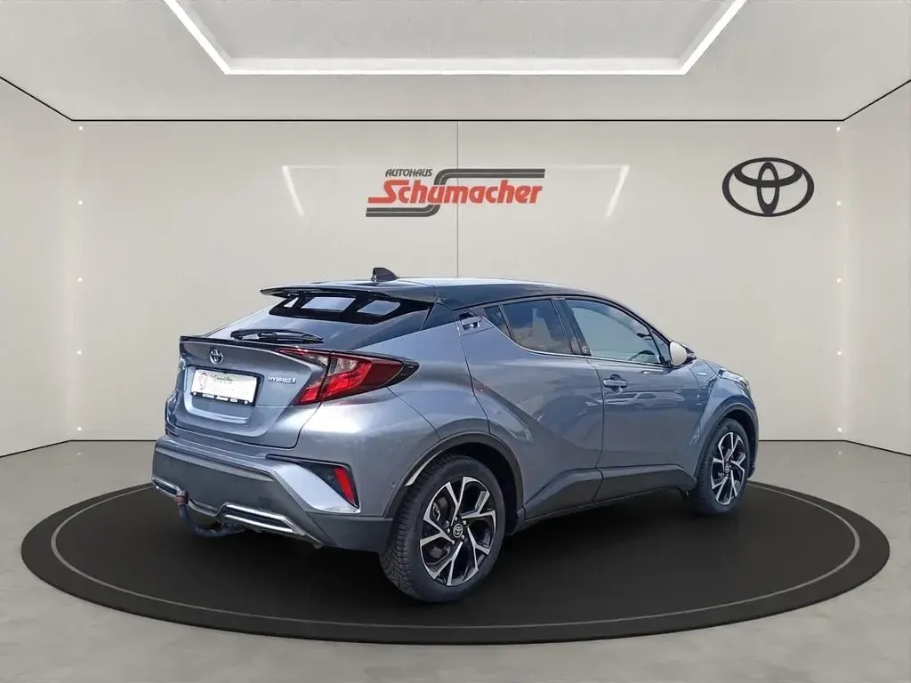 Gebraucht Toyota C-HR Team 184 PS (135 kW) 2020 1k3)/ black (202) (grau SUV