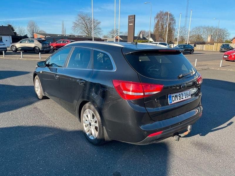 Gebraucht Kia Ceed 136 PS (100 kW) 2016 Schwarz Kleinwagen
