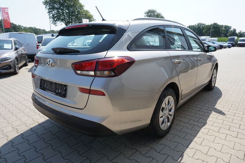 Gebraucht Hyundai i30 99 PS (72 kW) 2017 Beige Kombi
