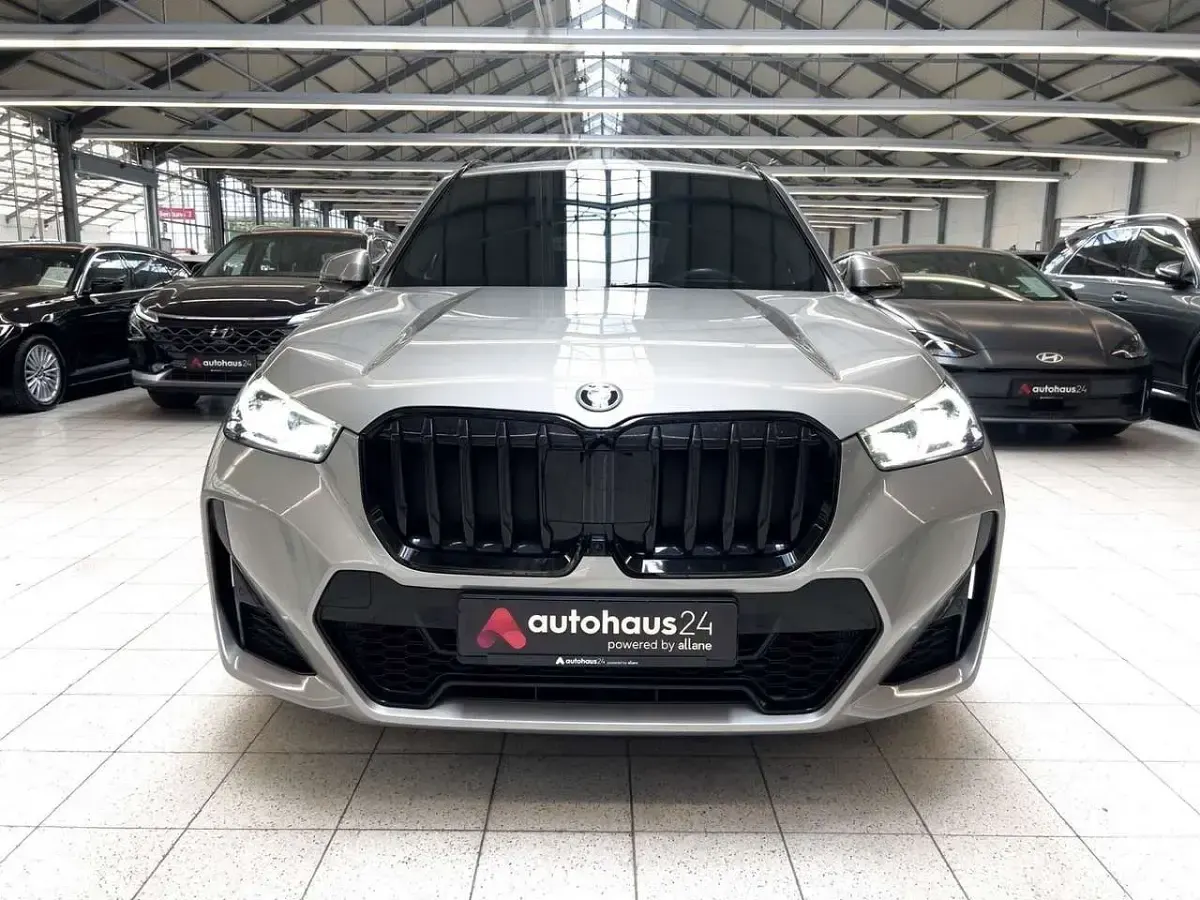 Gebraucht BMW X1 M Sport 326 PS (239 kW) 2023 Silber SUV