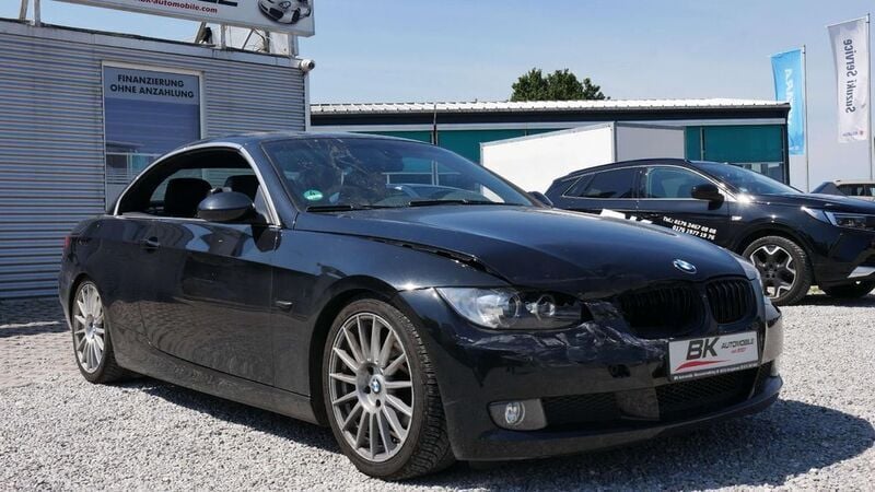 Schwarz Gebraucht 2009 BMW 320 Cabriolet Performance Cabrio | 6.490 € (Superpreis) - Bild 1/4