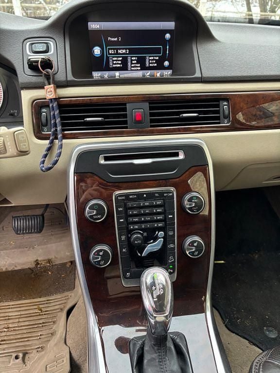 Gebraucht Volvo XC70 215 PS (158 kW) 2012 Braun Kombi