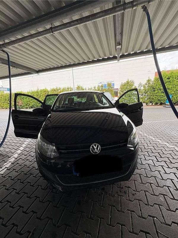 Gebraucht 2011 VW Polo Style Limousine | 5.000 € (Guter Preis) - Bild 1/4