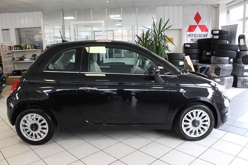 Gebraucht Fiat 500 Lounge 86 PS (63 kW) 2019 Schwarz metallic