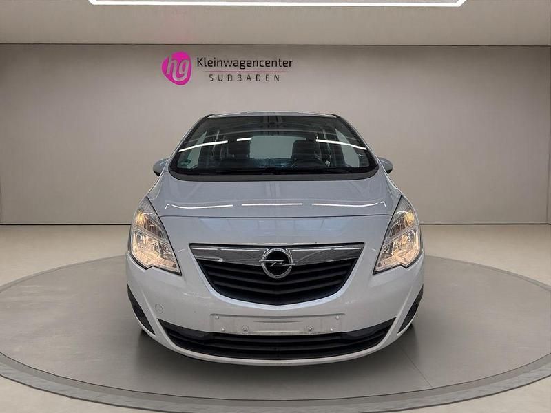 Gebraucht Opel Meriva Edition 120 PS (88 kW) 2011 Weiß Van / Kleinbus