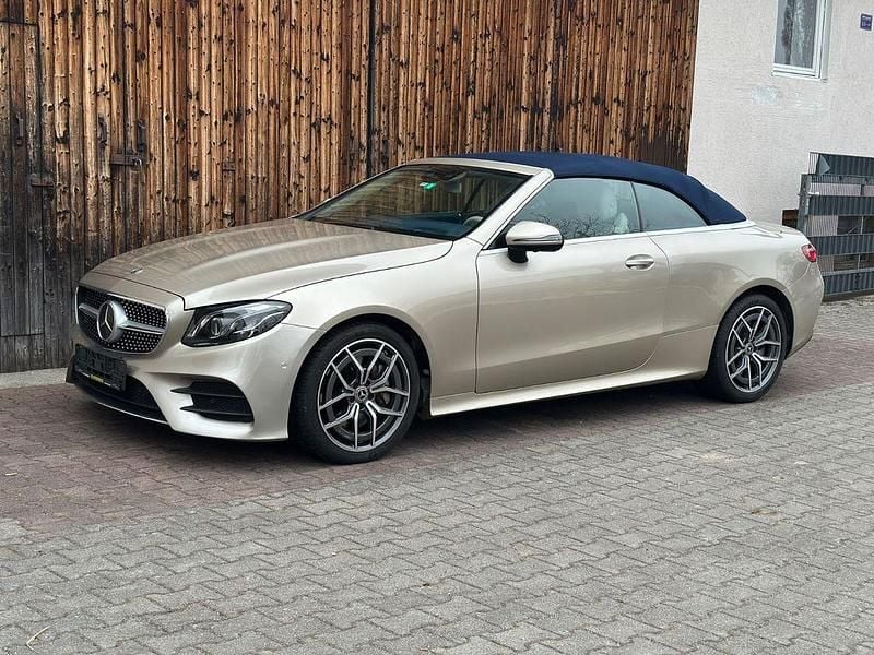 Gebraucht Mercedes E400 333 PS (244 kW) 2018 Silber Cabrio