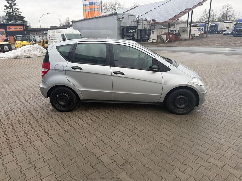 Gebraucht Mercedes A150 109 PS (80 kW) 2008 Silber Limousine