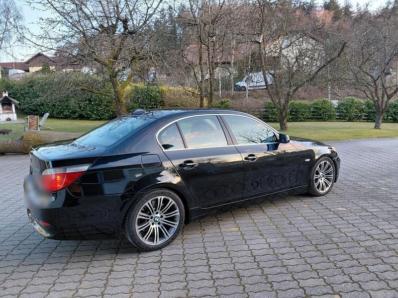 Gebraucht BMW 535 273 PS (200 kW) 2007 Schwarz Limousine