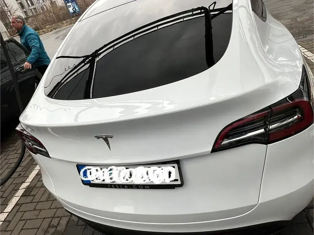 Gebraucht Tesla Model Y RWD 188 kW (256 PS) 2023 Weiß SUV
