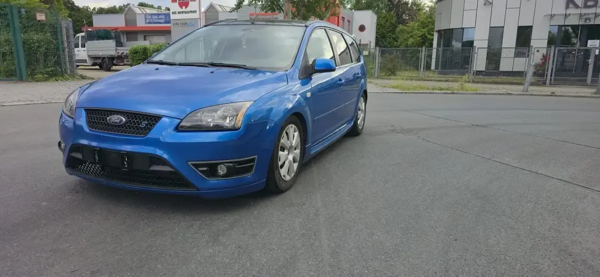 Gebraucht Ford Focus S 136 PS (100 kW) 2007 Blau Kombi